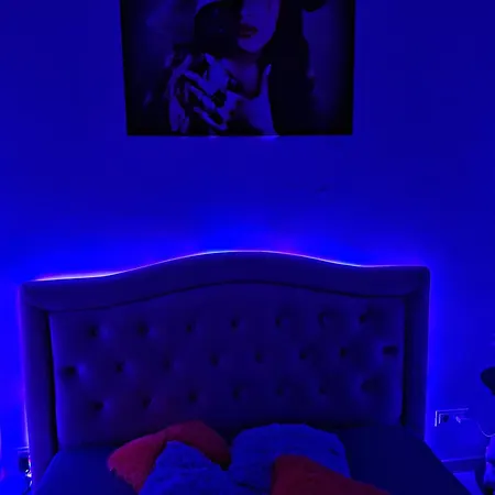 Apartment Center *